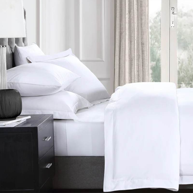 Baumwoll weiße einfache Gewebe 233 Faden Count Hotel Bettkleidung