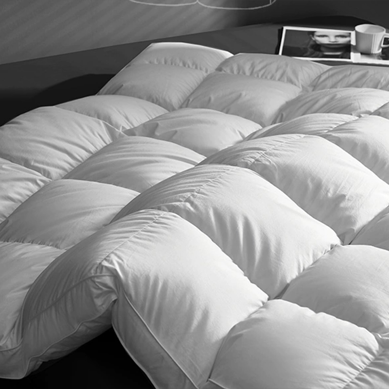 233TC Baumwollschale 1500GSM Duck Down Feather Quilted Matratze Topper für Hotels